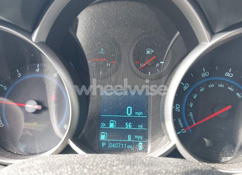 Photo 7 of 2012 Chevrolet Cruze LS (VIN 1G1PC5SH8C7243534)