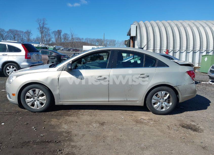 Photo 14 of 2012 Chevrolet Cruze LS (VIN 1G1PC5SH8C7274332)