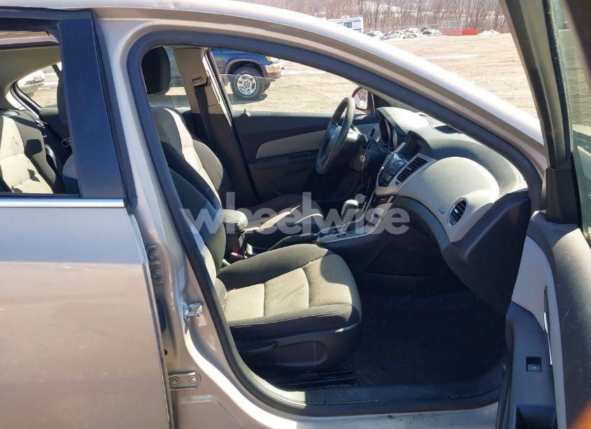 Photo 5 of 2012 Chevrolet Cruze LS (VIN 1G1PC5SH8C7274332)