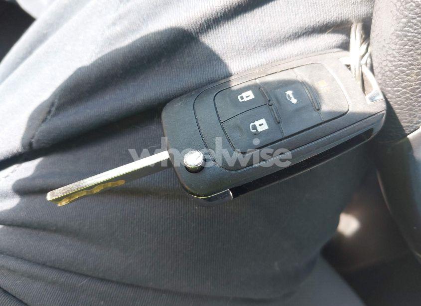 Photo 11 of 2012 Chevrolet Cruze LS (VIN 1G1PC5SH8C7322900)