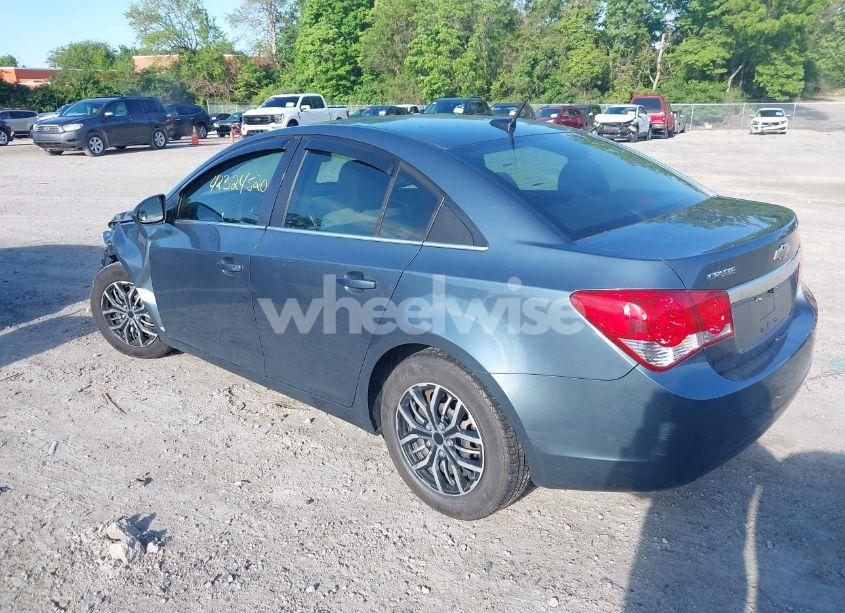 Photo 3 of 2012 Chevrolet Cruze LS (VIN 1G1PC5SH8C7322900)