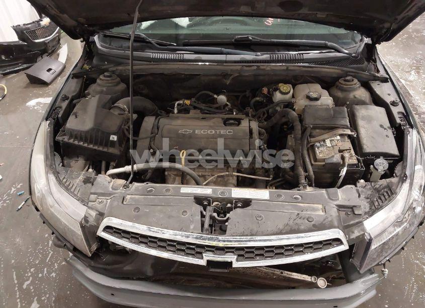 Photo 10 of 2012 Chevrolet Cruze LS (VIN 1G1PC5SH8C7345092)