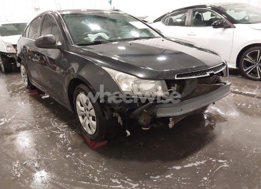 Photo 6 of 2012 Chevrolet Cruze LS (VIN 1G1PC5SH8C7345092)