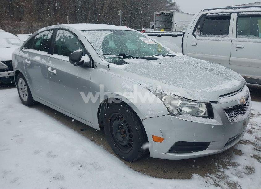 2012 Chevrolet Cruze LS (VIN 1G1PC5SH8C7409762) main photo