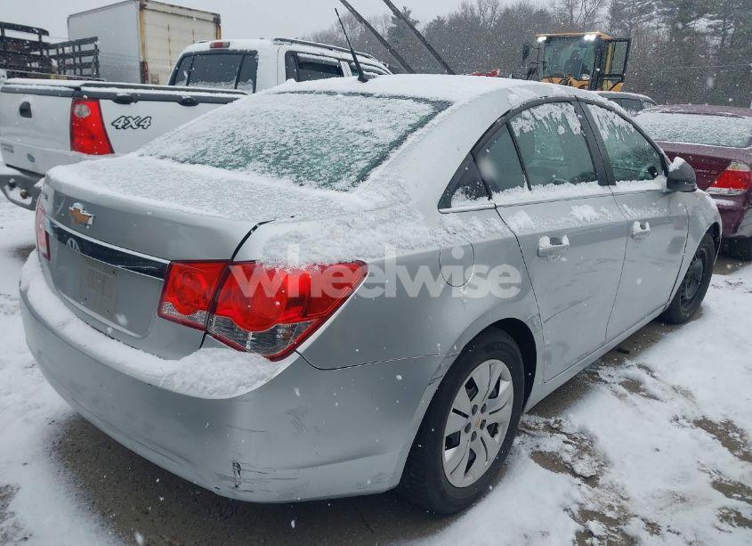 Photo 4 of 2012 Chevrolet Cruze LS (VIN 1G1PC5SH8C7409762)