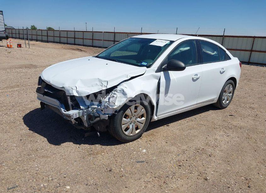 Photo 2 of 2016 Chevrolet Cruze LIMITED LS AUTO (VIN 1G1PC5SH8G7137980)