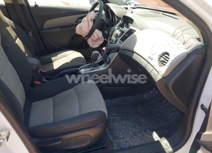 Photo 5 of 2016 Chevrolet Cruze LIMITED LS AUTO (VIN 1G1PC5SH8G7137980)