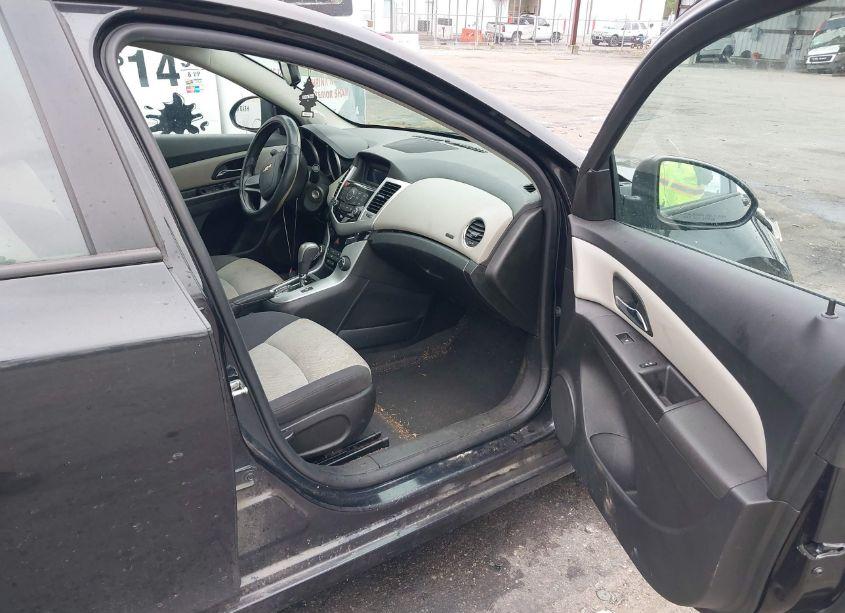 Photo 5 of 2016 Chevrolet Cruze LIMITED LS AUTO (VIN 1G1PC5SH8G7150700)