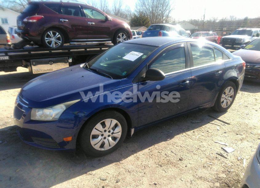 Photo 2 of 2012 Chevrolet Cruze LS (VIN 1G1PC5SH9C7143863)
