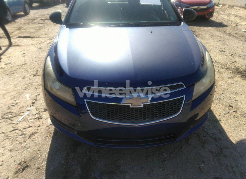 Photo 6 of 2012 Chevrolet Cruze LS (VIN 1G1PC5SH9C7143863)