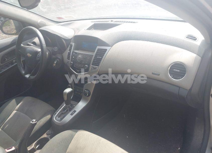 Photo 5 of 2012 Chevrolet Cruze LS (VIN 1G1PC5SH9C7187328)