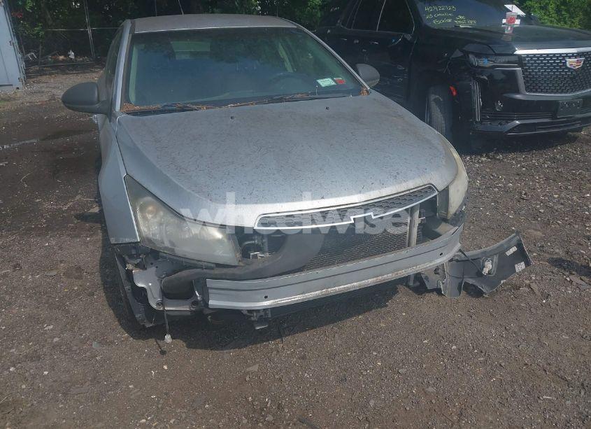 Photo 6 of 2012 Chevrolet Cruze LS (VIN 1G1PC5SH9C7187328)