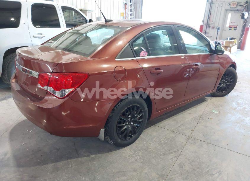 Photo 4 of 2012 Chevrolet Cruze LS (VIN 1G1PC5SH9C7199317)