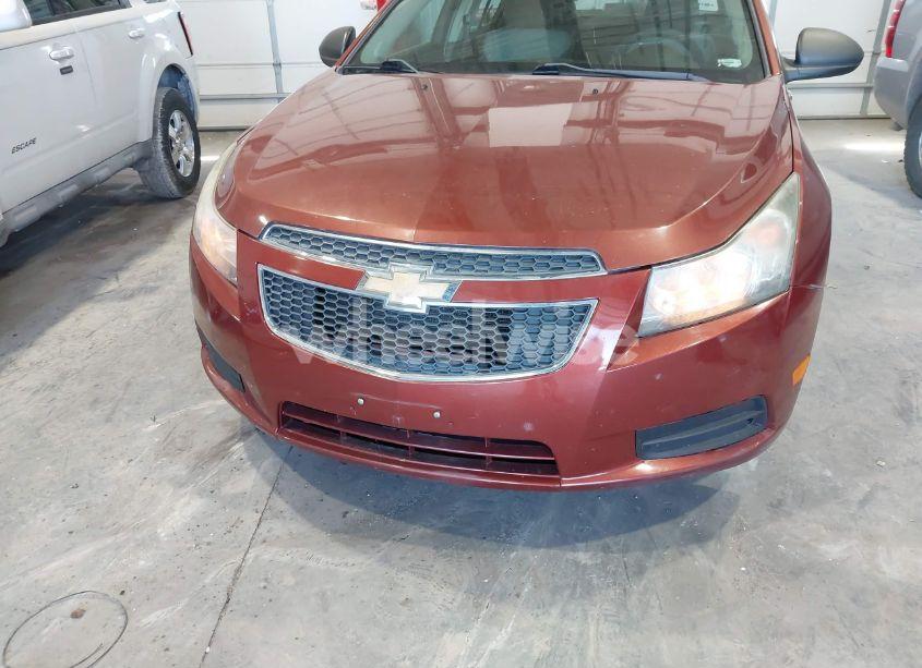 Photo 6 of 2012 Chevrolet Cruze LS (VIN 1G1PC5SH9C7199317)