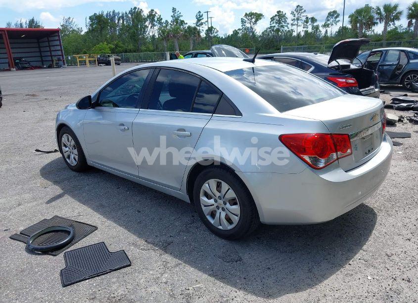Photo 3 of 2012 Chevrolet Cruze LS (VIN 1G1PC5SH9C7233658)
