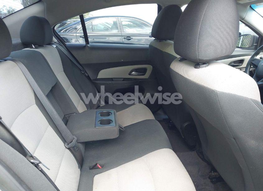Photo 8 of 2012 Chevrolet Cruze LS (VIN 1G1PC5SH9C7233658)