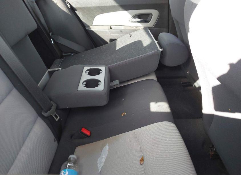 Photo 8 of 2012 Chevrolet Cruze LS (VIN 1G1PC5SH9C7249181)