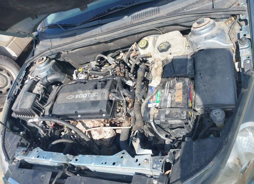 Photo 10 of 2012 Chevrolet Cruze LS (VIN 1G1PC5SH9C7250511)