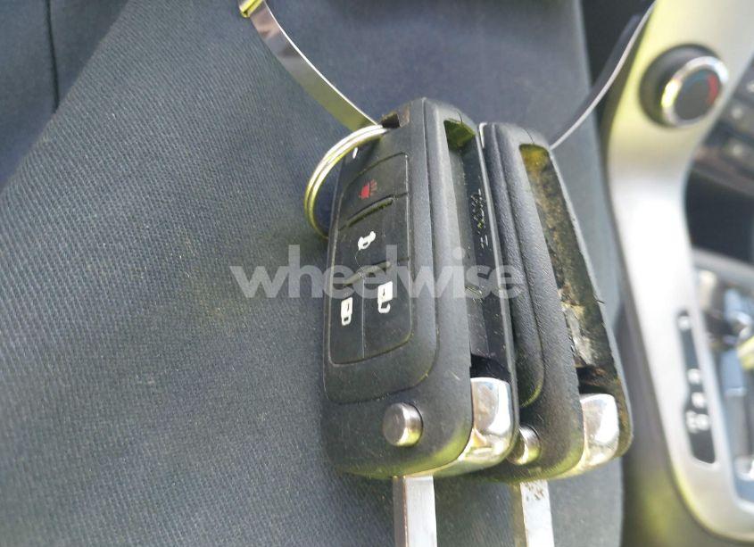 Photo 11 of 2012 Chevrolet Cruze LS (VIN 1G1PC5SH9C7250511)