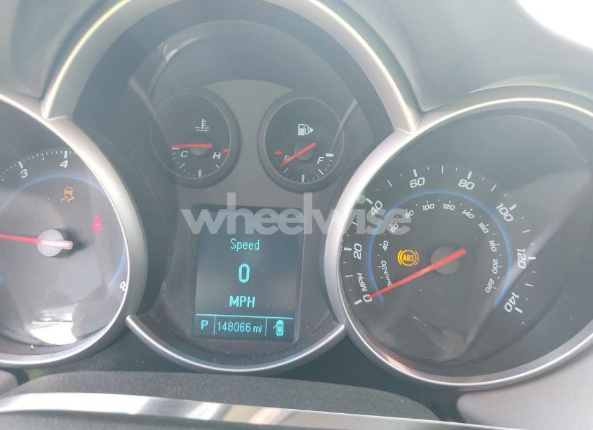 Photo 7 of 2012 Chevrolet Cruze LS (VIN 1G1PC5SH9C7250511)