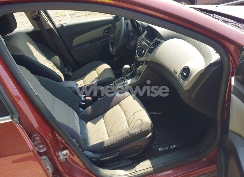 Photo 5 of 2012 Chevrolet Cruze LS (VIN 1G1PC5SH9C7251433)