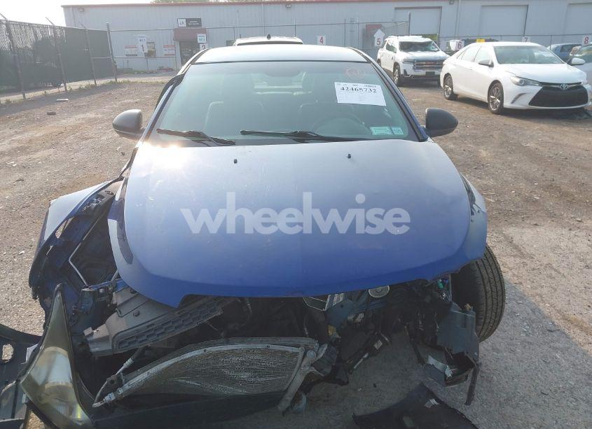 Photo 12 of 2012 Chevrolet Cruze LS (VIN 1G1PC5SH9C7281676)