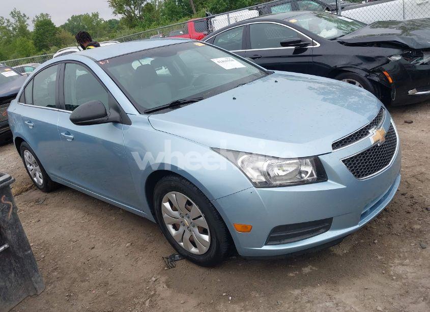 2012 Chevrolet Cruze LS (VIN 1G1PC5SH9C7292872) main photo