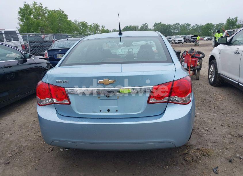 Photo 16 of 2012 Chevrolet Cruze LS (VIN 1G1PC5SH9C7292872)