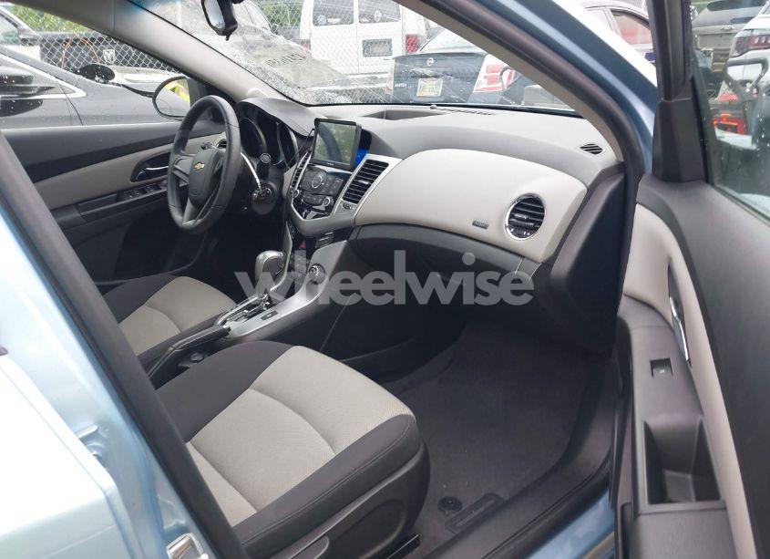 Photo 5 of 2012 Chevrolet Cruze LS (VIN 1G1PC5SH9C7292872)