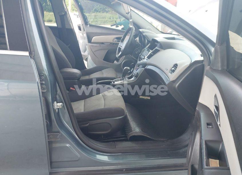 Photo 5 of 2012 Chevrolet Cruze LS (VIN 1G1PC5SH9C7309914)