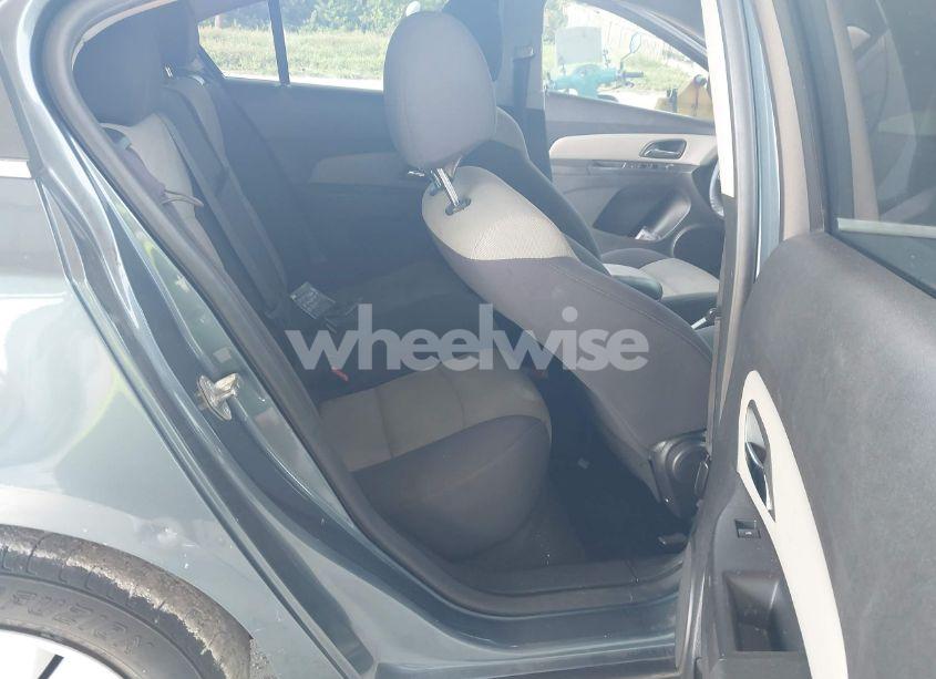 Photo 8 of 2012 Chevrolet Cruze LS (VIN 1G1PC5SH9C7309914)