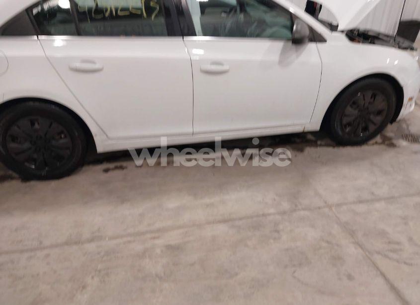 Photo 6 of 2012 Chevrolet Cruze LS (VIN 1G1PC5SH9C7326373)