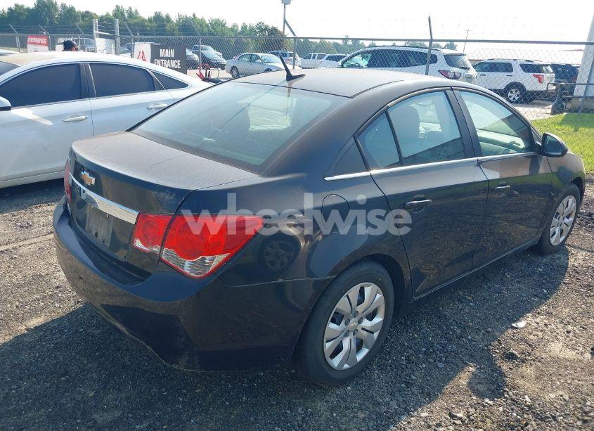 Photo 4 of 2012 Chevrolet Cruze LS (VIN 1G1PC5SH9C7394740)
