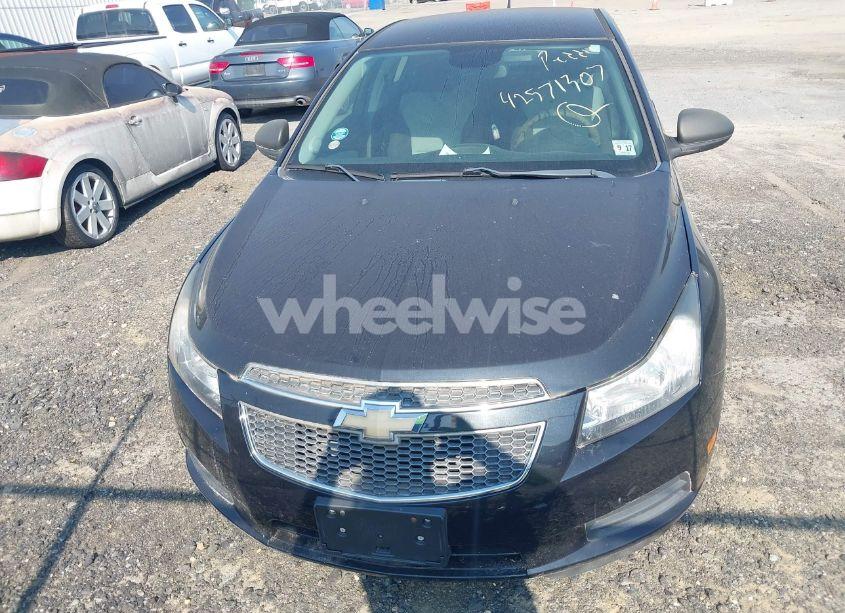 Photo 6 of 2012 Chevrolet Cruze LS (VIN 1G1PC5SH9C7394740)