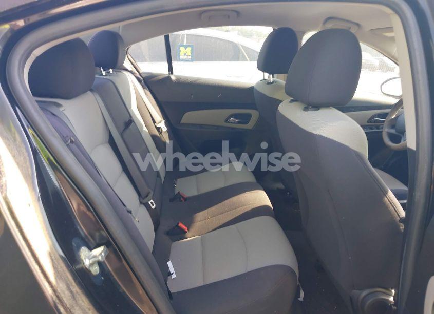 Photo 8 of 2012 Chevrolet Cruze LS (VIN 1G1PC5SH9C7394740)