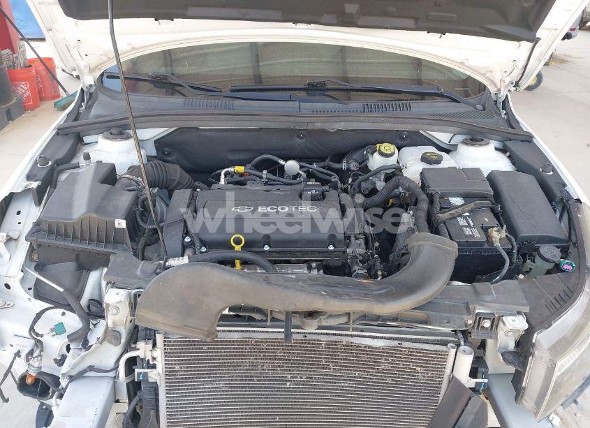 Photo 10 of 2016 Chevrolet Cruze LIMITED LS AUTO (VIN 1G1PC5SH9G7214789)