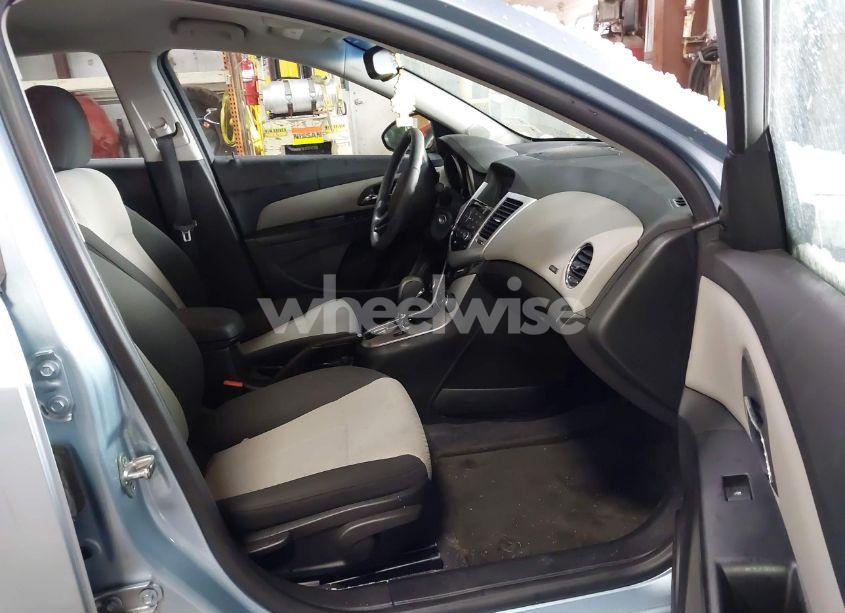 Photo 5 of 2011 Chevrolet Cruze LS (VIN 1G1PC5SHXB7156460)