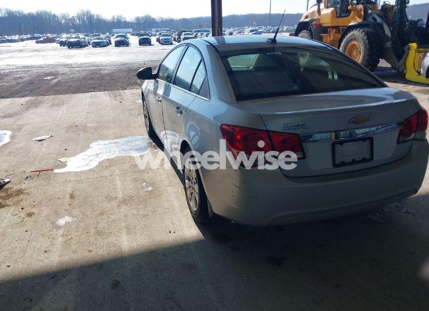 Photo 3 of 2012 Chevrolet Cruze LS (VIN 1G1PC5SHXC7128420)
