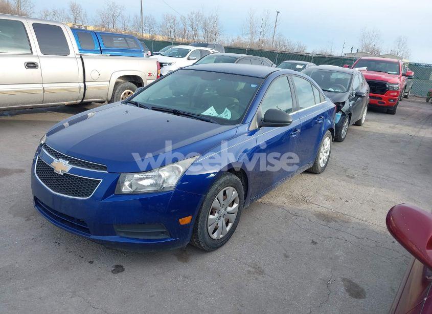 Photo 2 of 2012 Chevrolet Cruze LS (VIN 1G1PC5SHXC7150370)