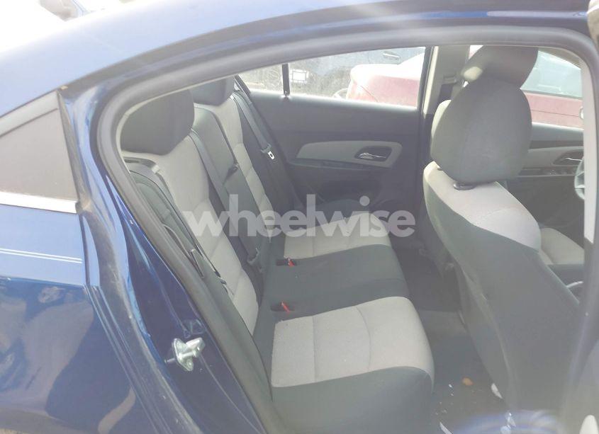 Photo 8 of 2012 Chevrolet Cruze LS (VIN 1G1PC5SHXC7150370)