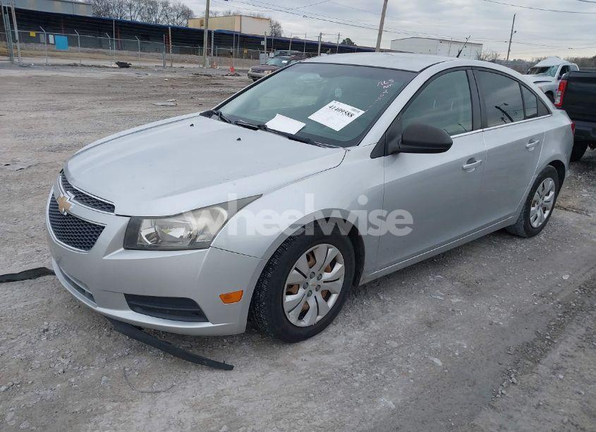 Photo 2 of 2012 Chevrolet Cruze LS (VIN 1G1PC5SHXC7205111)