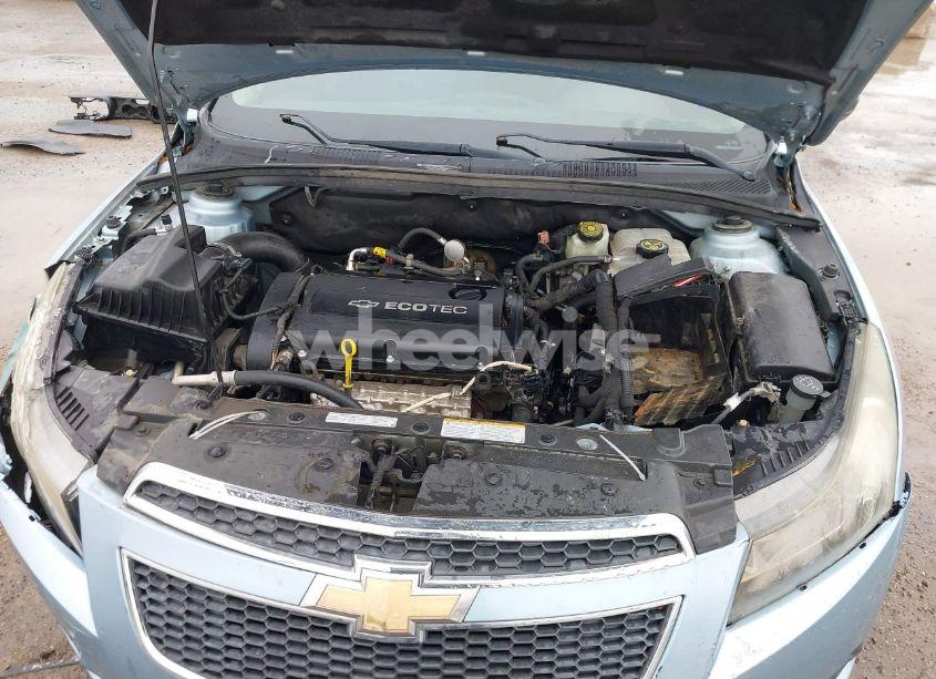 Photo 10 of 2012 Chevrolet Cruze LS (VIN 1G1PC5SHXC7205996)