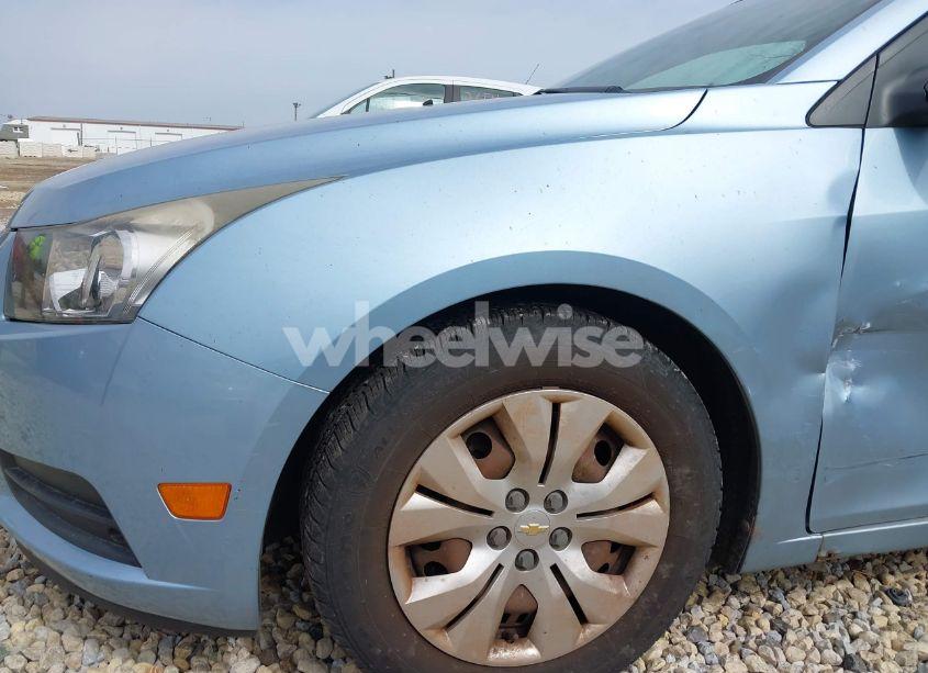 Photo 14 of 2012 Chevrolet Cruze LS (VIN 1G1PC5SHXC7239503)