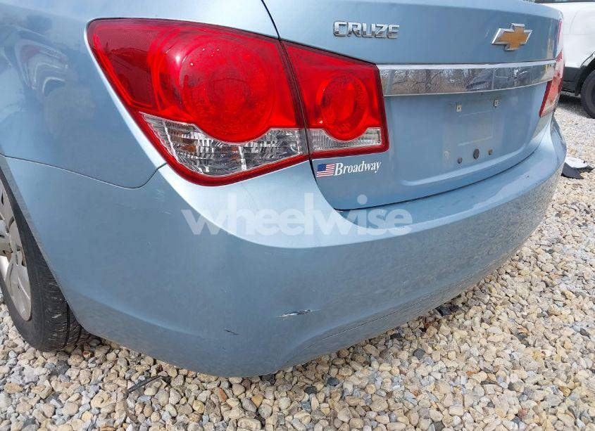 Photo 15 of 2012 Chevrolet Cruze LS (VIN 1G1PC5SHXC7239503)