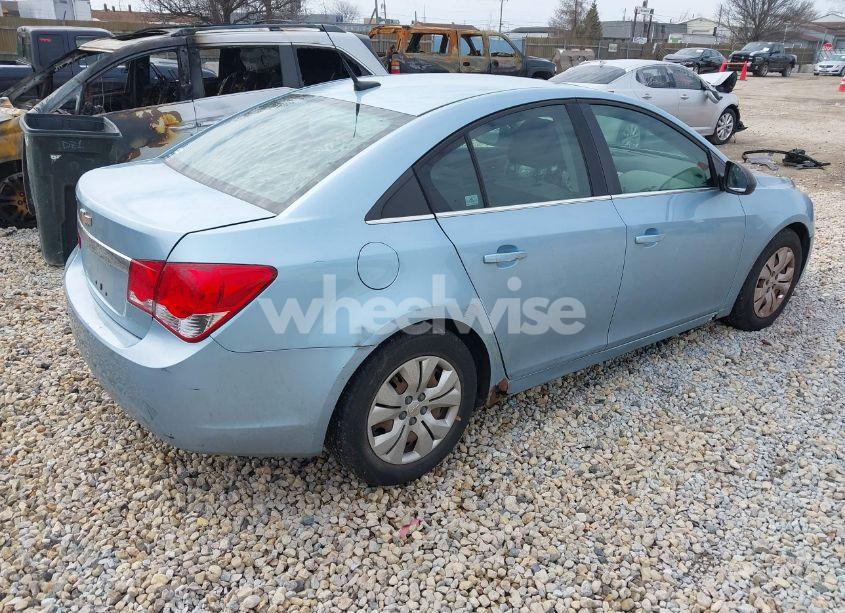 Photo 4 of 2012 Chevrolet Cruze LS (VIN 1G1PC5SHXC7239503)