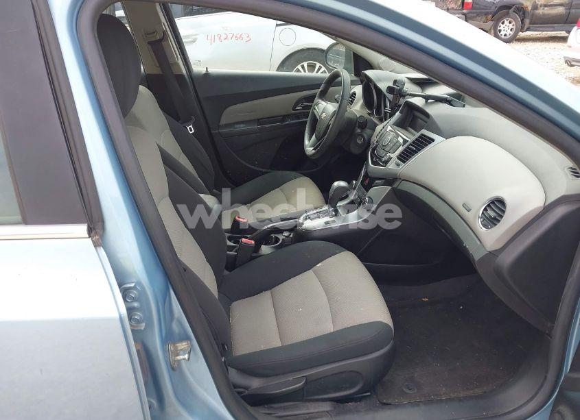 Photo 5 of 2012 Chevrolet Cruze LS (VIN 1G1PC5SHXC7239503)