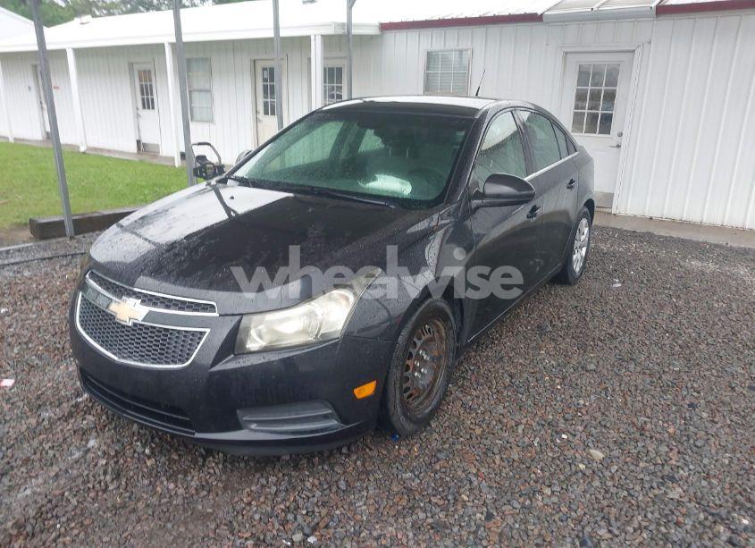 Photo 2 of 2012 Chevrolet Cruze LS (VIN 1G1PC5SHXC7247388)