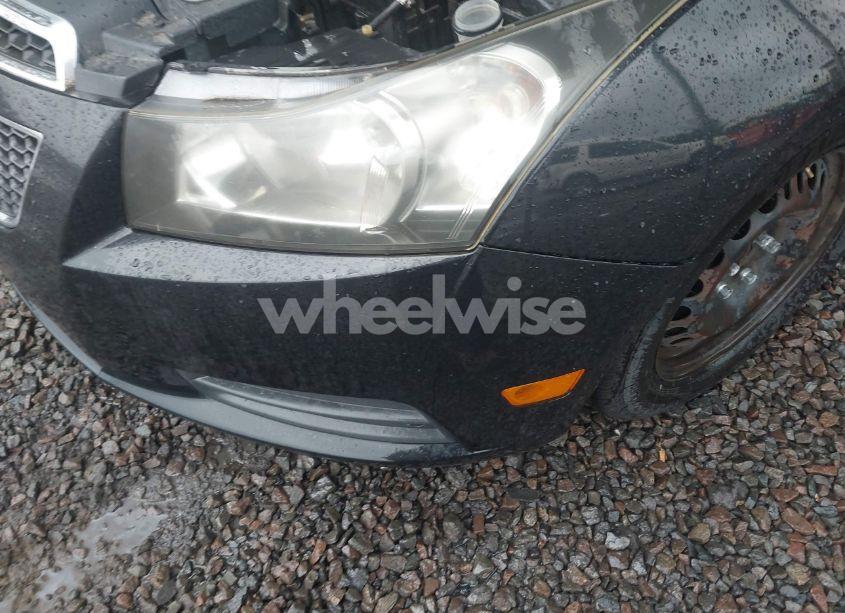 Photo 6 of 2012 Chevrolet Cruze LS (VIN 1G1PC5SHXC7247388)