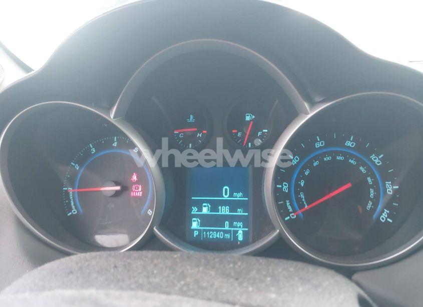 Photo 7 of 2012 Chevrolet Cruze LS (VIN 1G1PC5SHXC7247388)