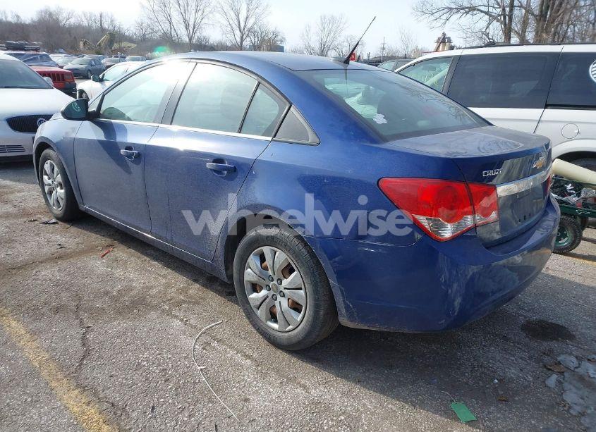 Photo 3 of 2012 Chevrolet Cruze LS (VIN 1G1PC5SHXC7331503)
